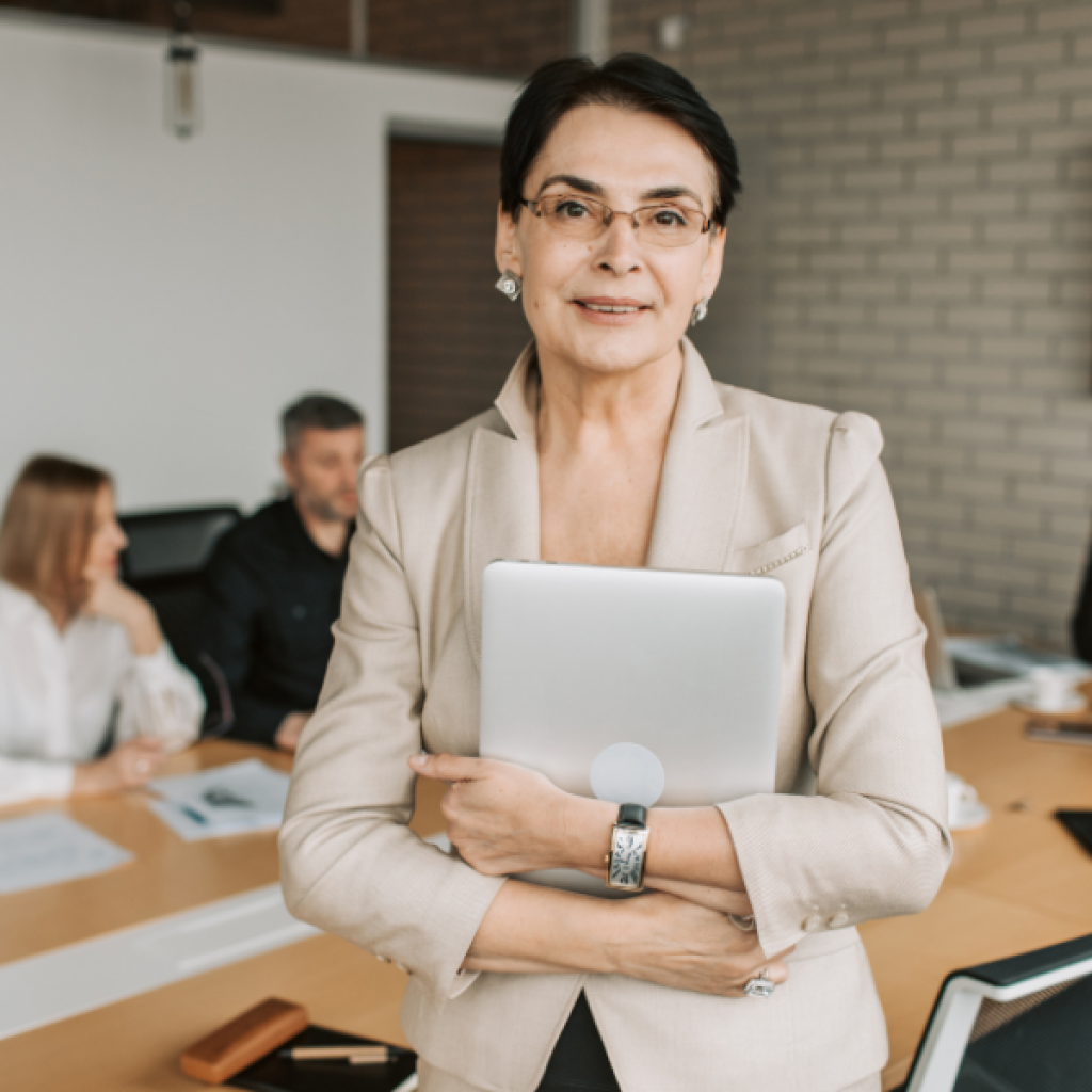 Coaching for Managers Improves Team Performance - Here is How