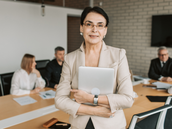Coaching for Managers Improves Team Performance - Here is How